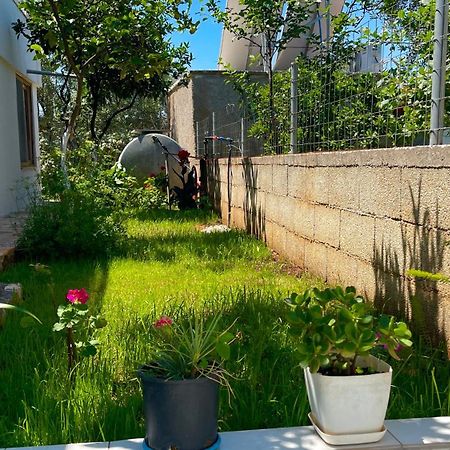 Guesthouse Shehu Ksamil Buitenkant foto